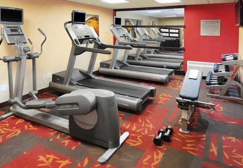 Courtyard By Marriott Oklahoma City Airport Экстерьер фото