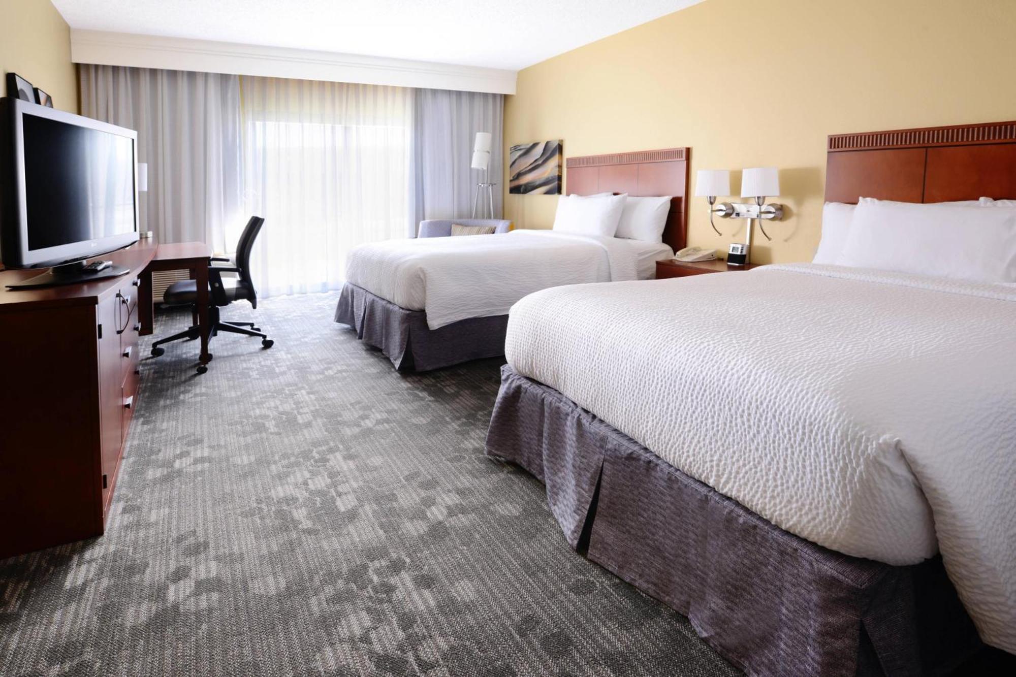 Courtyard By Marriott Oklahoma City Airport Экстерьер фото