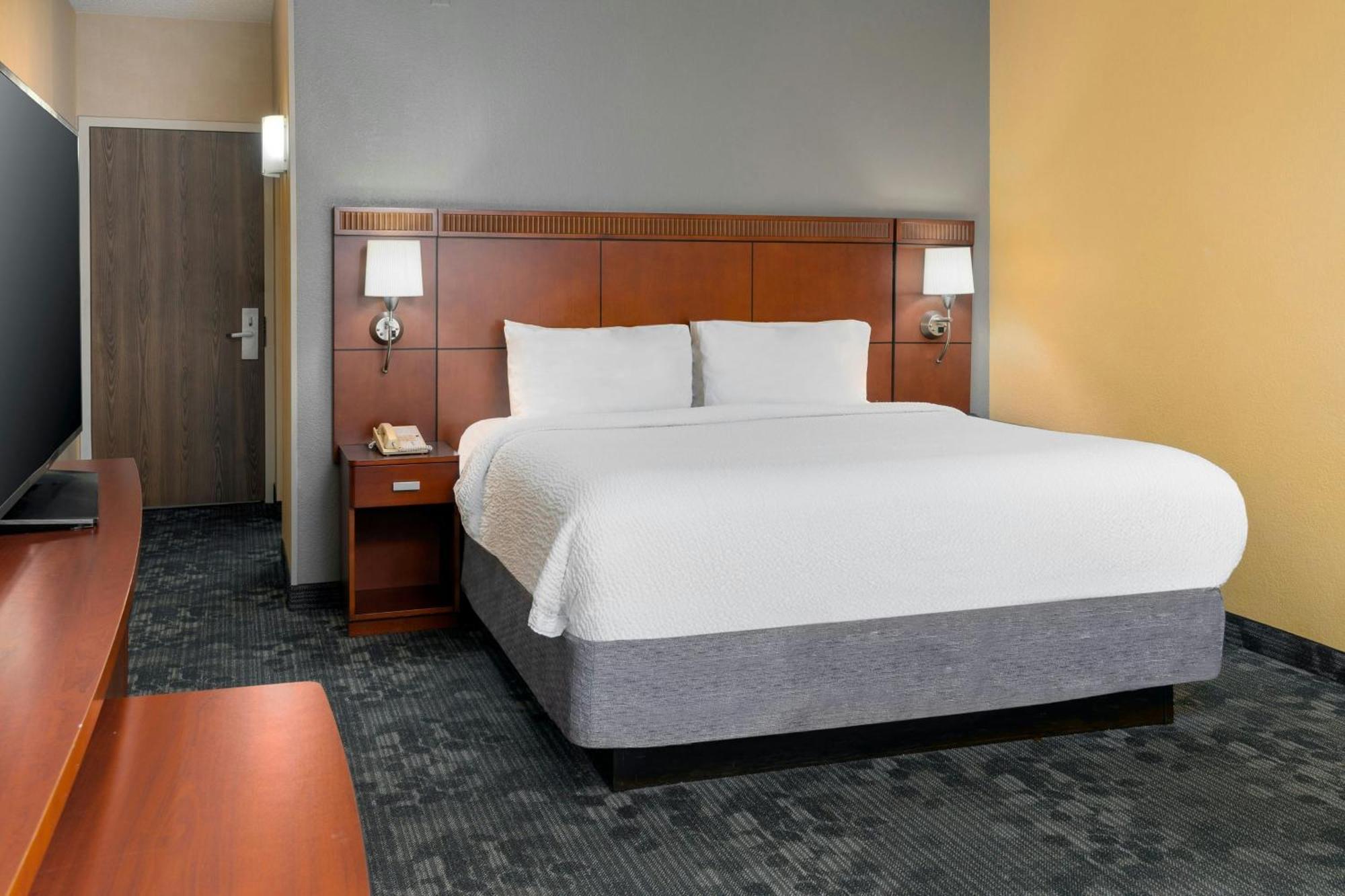Courtyard By Marriott Oklahoma City Airport Экстерьер фото